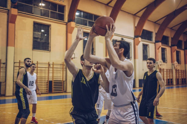 Adult Mens Basketball League